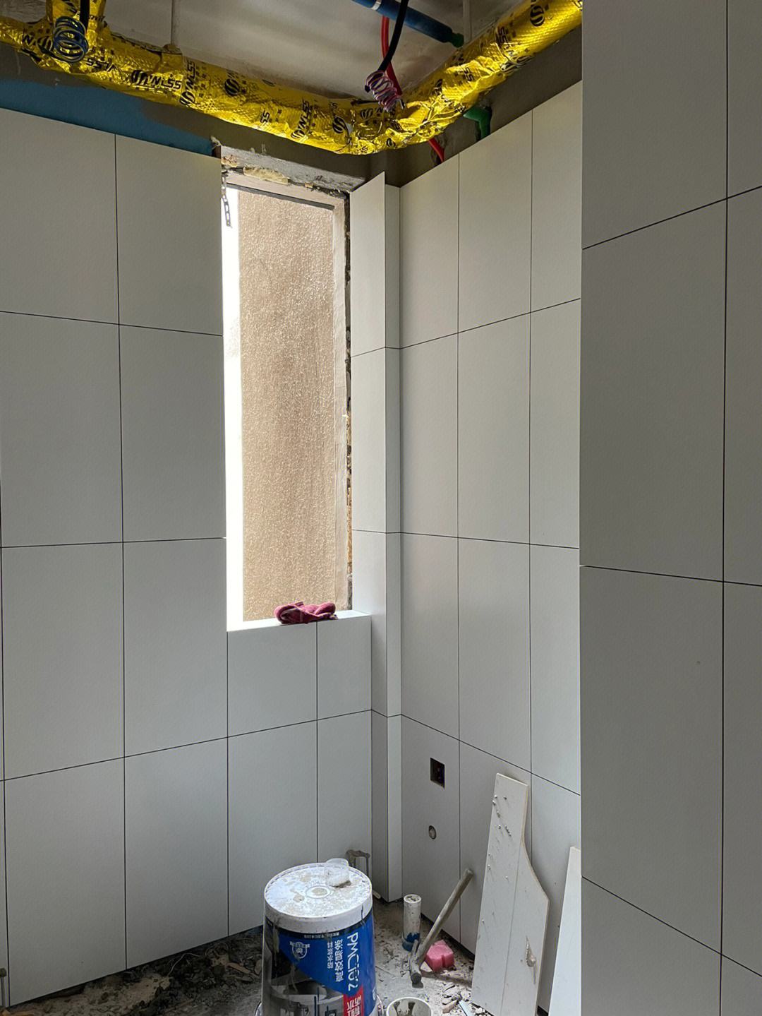 墙面瓷砖翘起来怎么处理比较好看(墙面瓷砖翘起来怎么处理比较好看呢) 墙面瓷砖翘起来怎么处理比较好看(墙面瓷砖翘起来怎么处理比较好看呢)